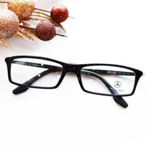 Mercedes Benz MB01002