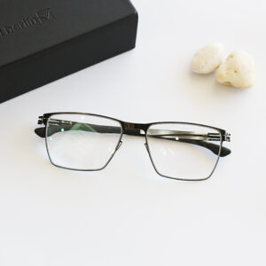 ic! Berlin model thomas a. gun metal