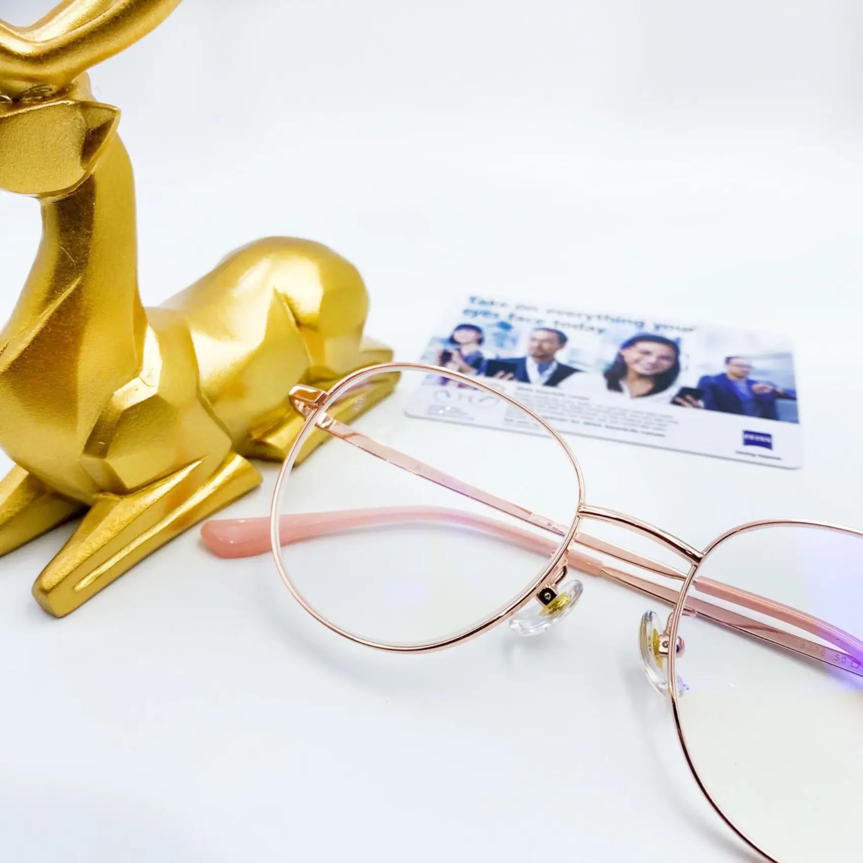 กรอบแว่น Jean Pucci เลนส์ Zeiss Single Vision arc 1.60 As DuraVision Blueprotect3