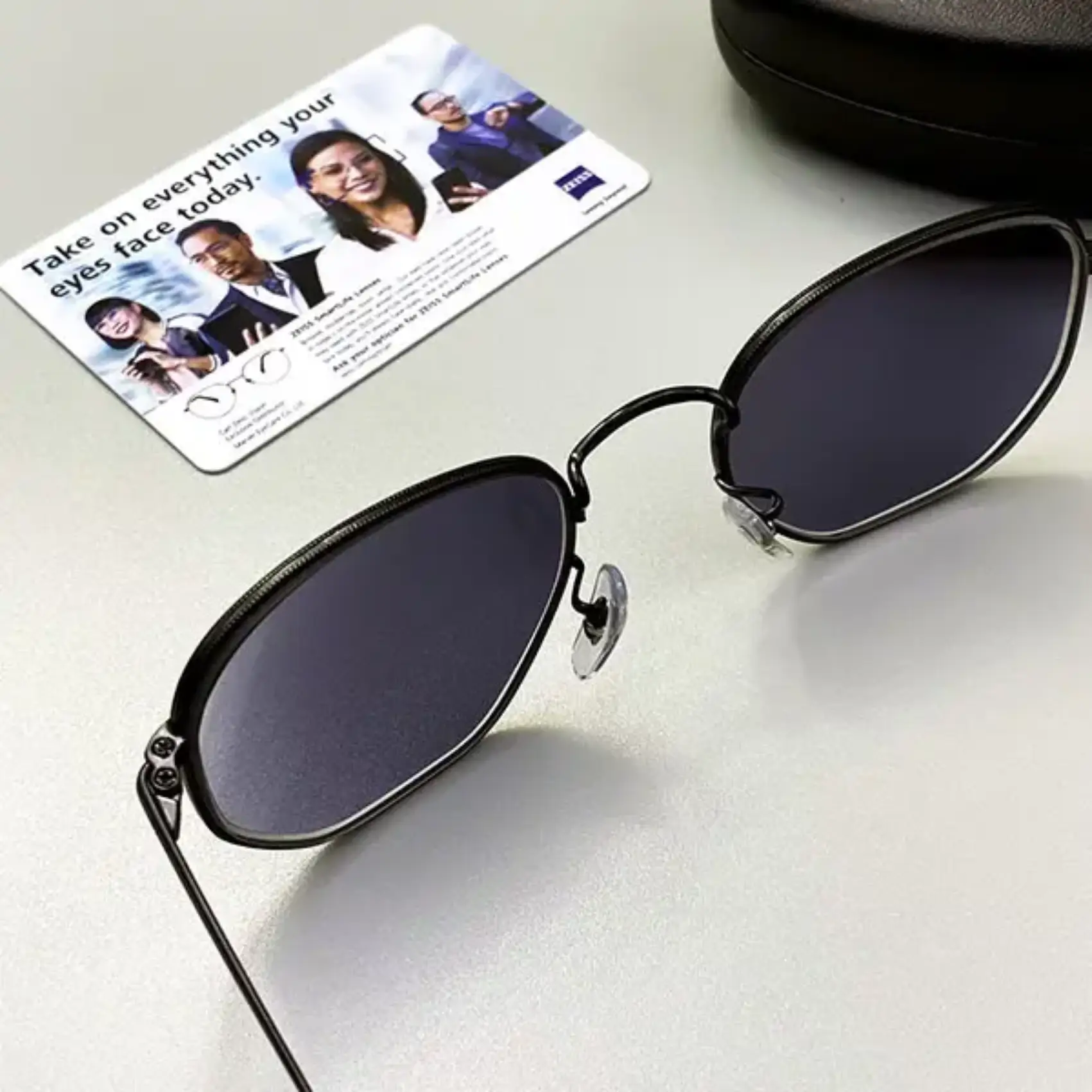 กรอบแว่น Rayban เลนส์ Zeiss 1.60 Single Rx Superb Blue protect + Photofusion Grey3