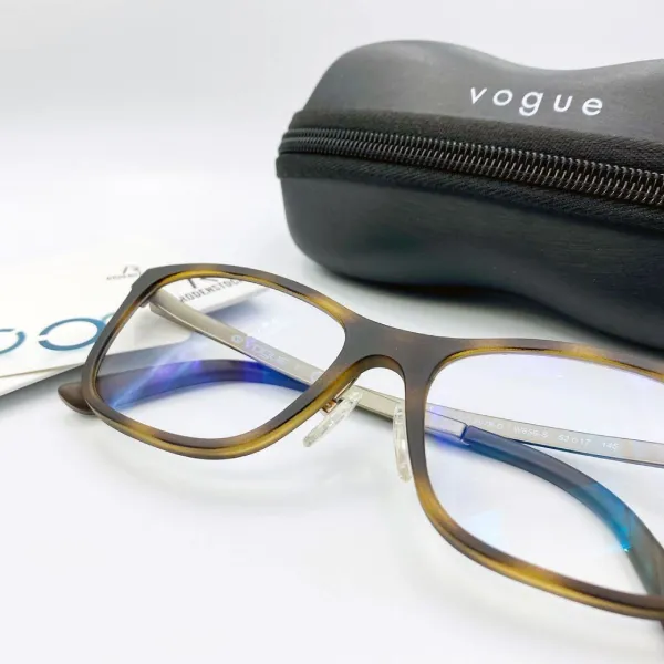 กรอบแว่น Vogue เลนส์ Rodenstock 1.50 Multigressive B.I.G NORM Allround Solitaire Protect Balance 24