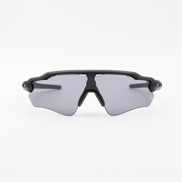 แว่นกันแดด Oakley Radar EV Path กรอบดำด้าน เลนส์โค้งสีเทา สำหรับกีฬา
